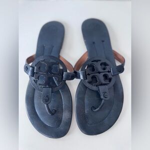 Tory Burch Navy Blue Leather Miller Thong Flats Size 9.5